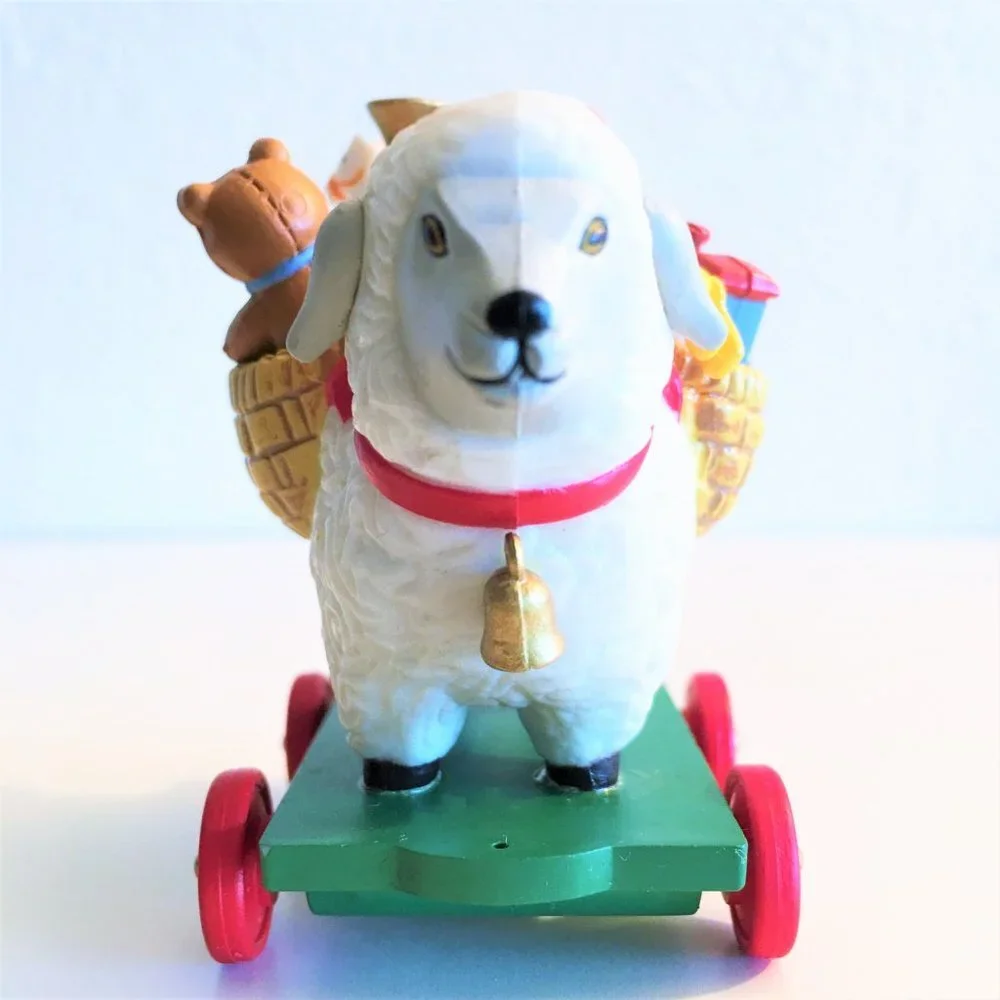 Christmas PULL TOY Ornament - on Rolling Wheels